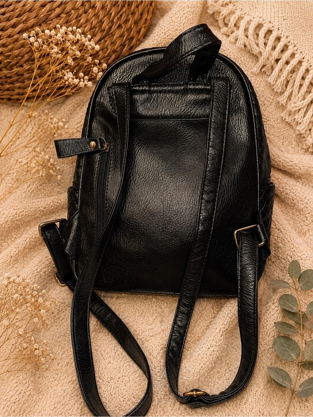 Unknown sleek black